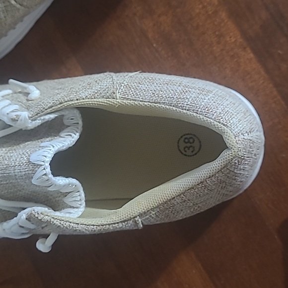 Whipstitch Sneaker 7 - Picture 4 of 6